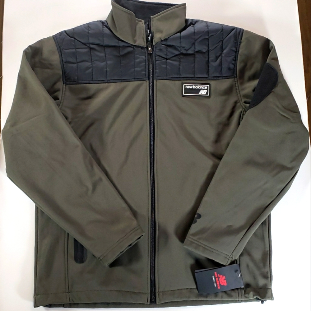 New Balance Men's Lightweight bomber Jacket, Sz. Medium